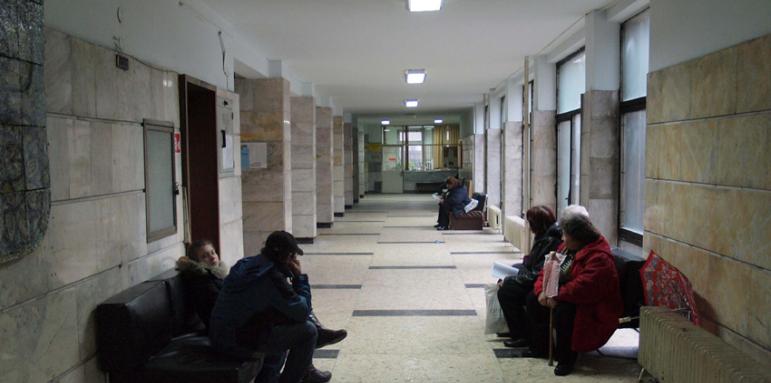 Разпродават оборудване на фалирала болница